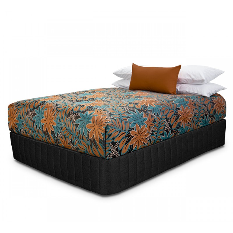 Presentation Bedcover with Oasis Copper Teal fabric